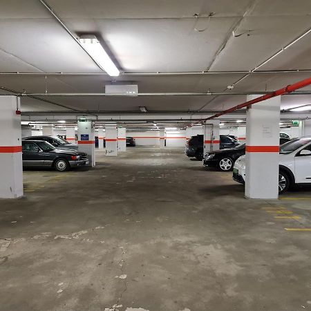 Economy Downtown Design Apartments - Free Parking - Balcony - Super Puplic Transport - Ac Budapest Esterno foto