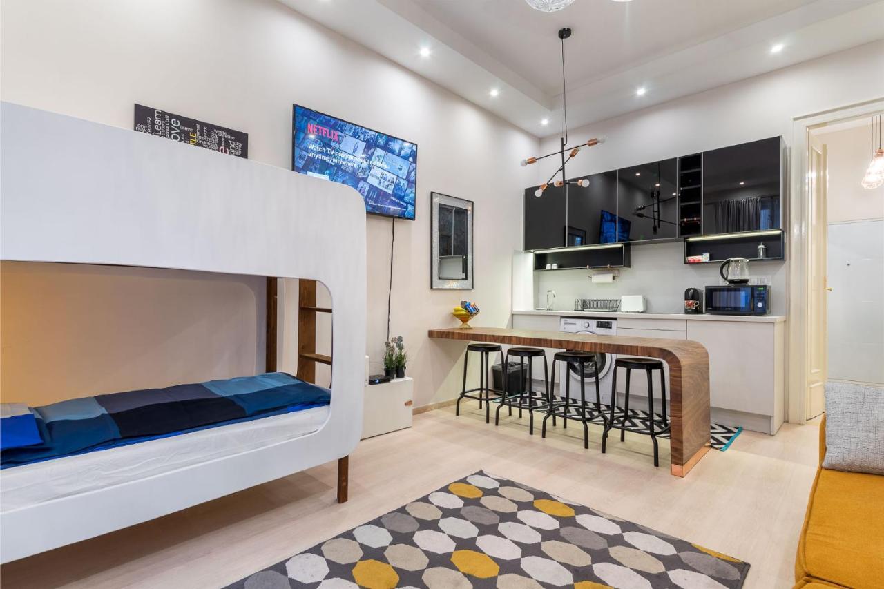 Economy Downtown Design Apartments - Free Parking - Balcony - Super Puplic Transport - Ac Budapest Esterno foto