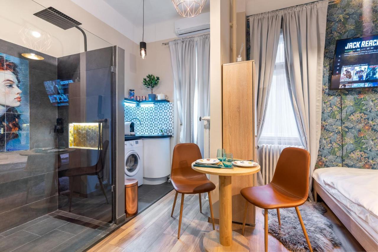 Economy Downtown Design Apartments - Free Parking - Balcony - Super Puplic Transport - Ac Budapest Esterno foto