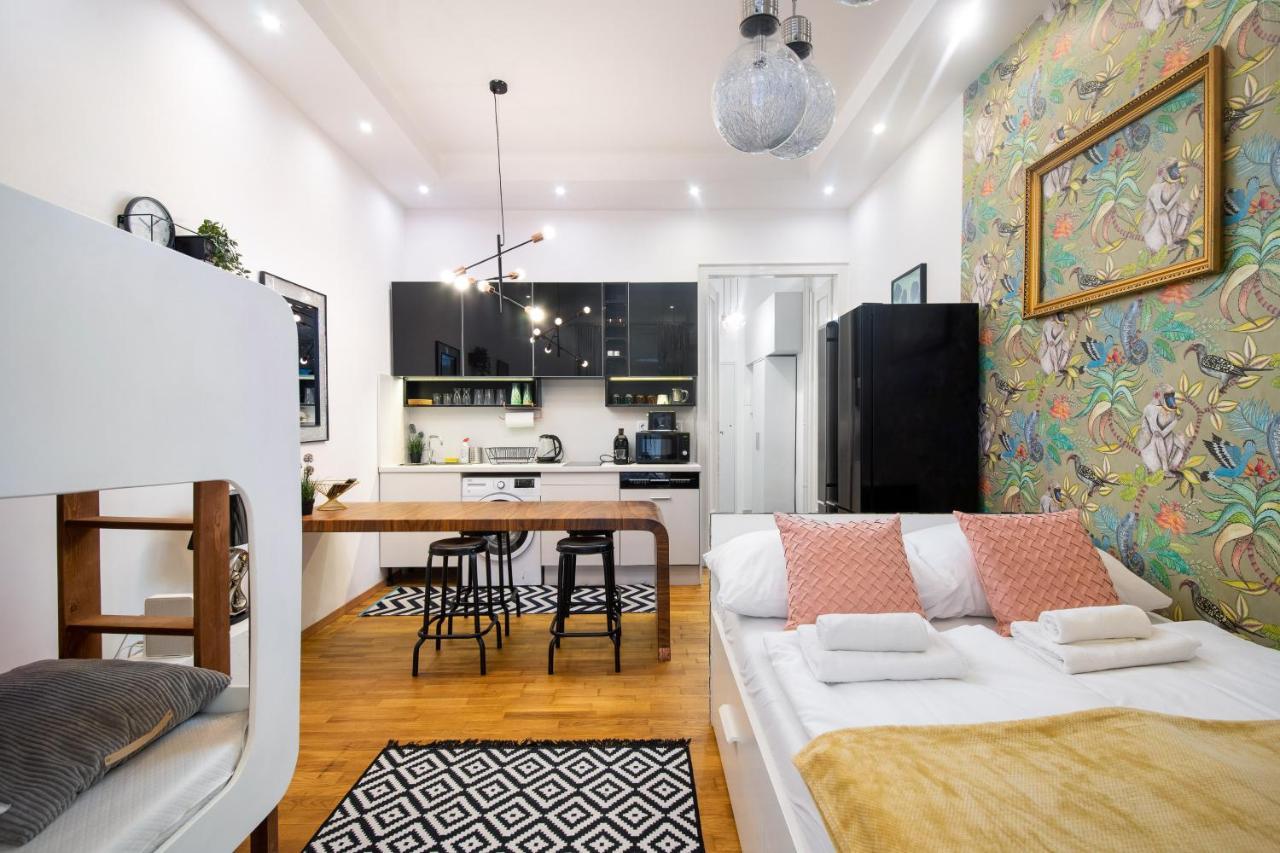 Economy Downtown Design Apartments - Free Parking - Balcony - Super Puplic Transport - Ac Budapest Esterno foto