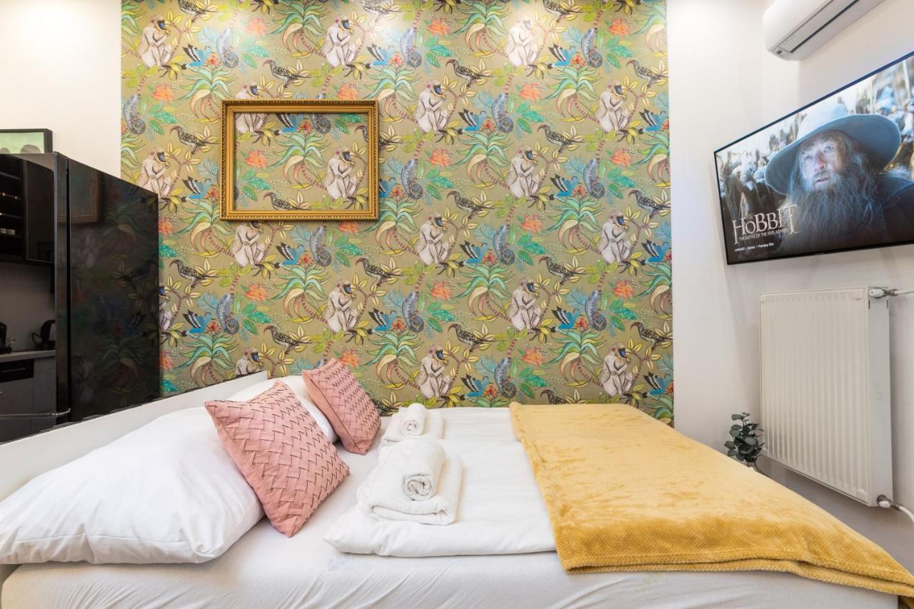 Economy Downtown Design Apartments - Free Parking - Balcony - Super Puplic Transport - Ac Budapest Esterno foto